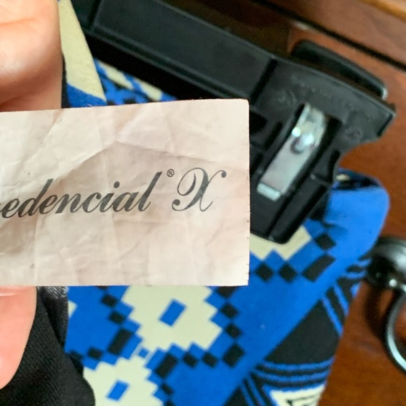 A top and a Bermuda - Picture 8 of 8